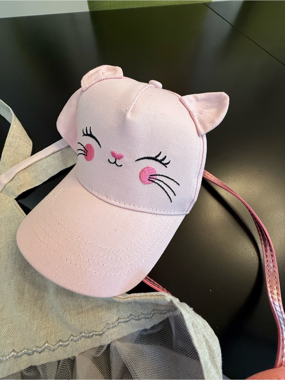 Adorable Girls’ Accessory Bundle - Picture 5 of 6